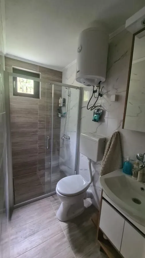 Prodaja, kuća, 86m², Banja Vrdnik, Irig