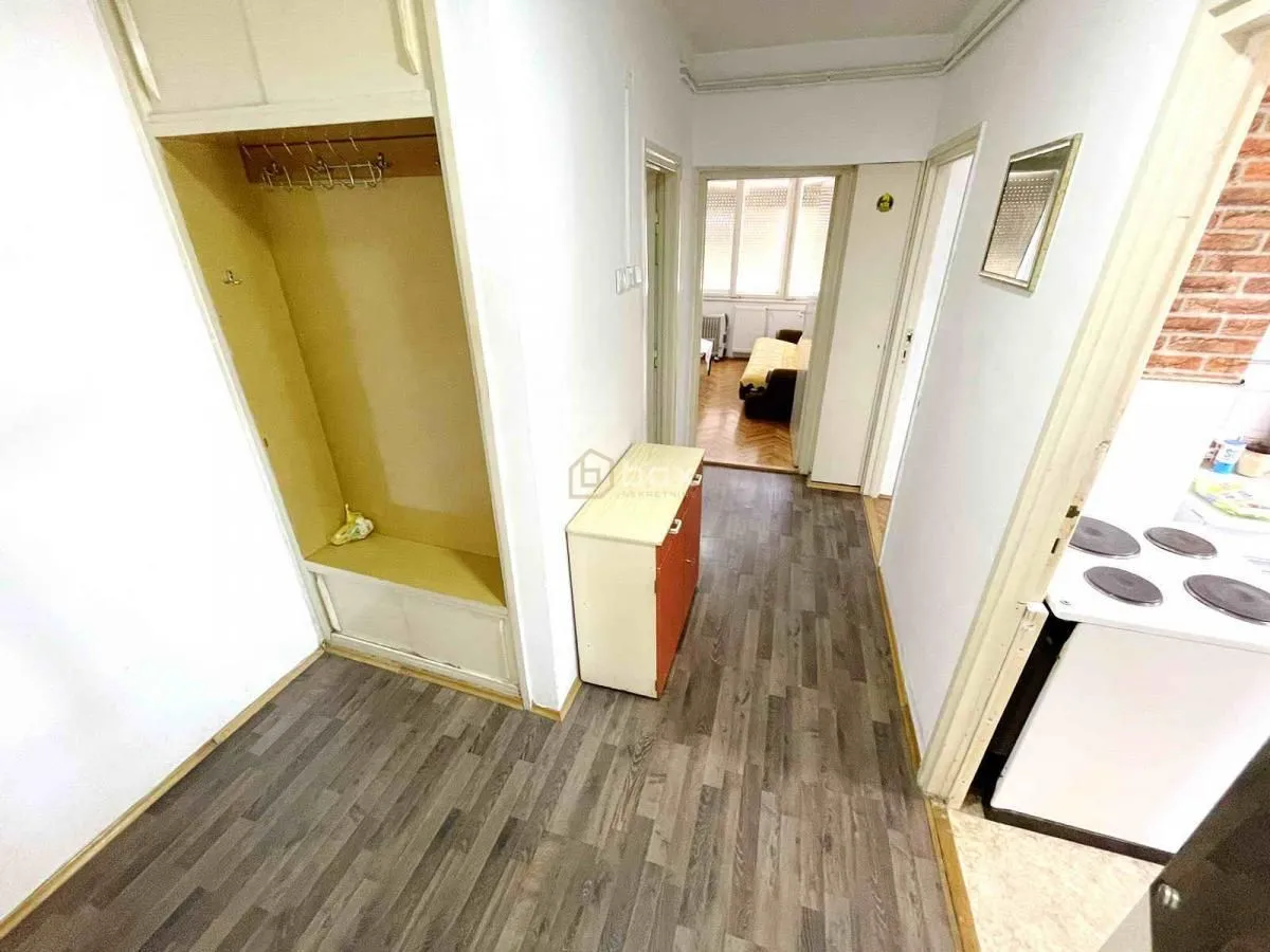 Rent, three bedroom apartment, 60m², Medijana, Niš