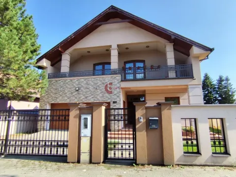 Sale, house, 326m², Kertvaroš, Subotica - image 2