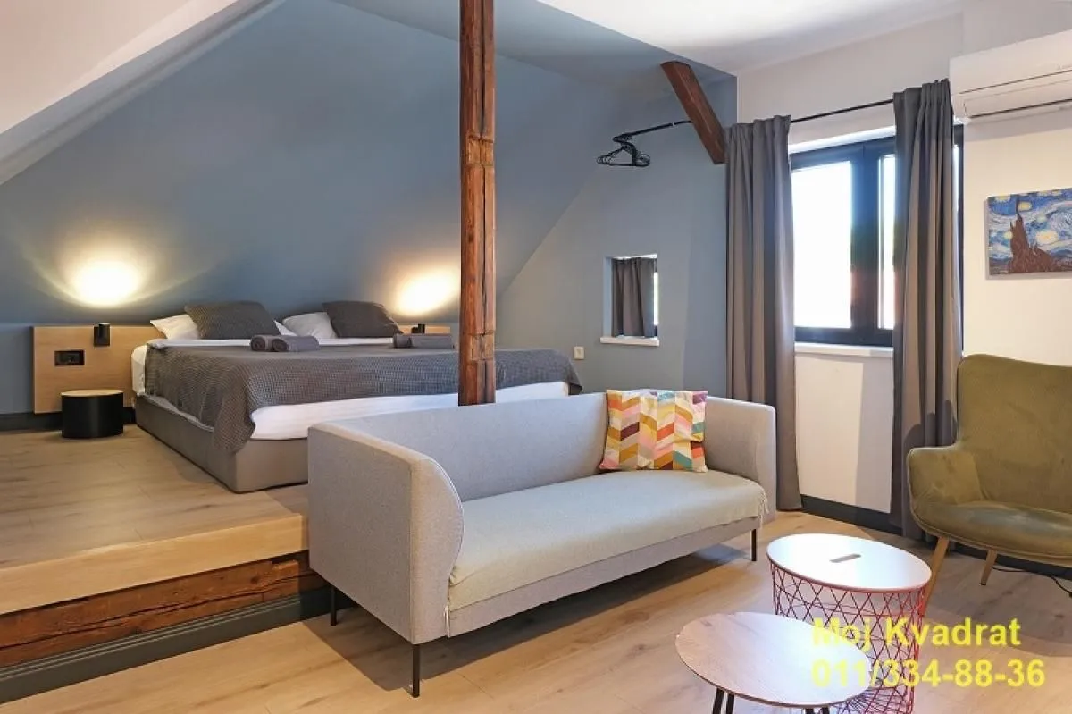 Prodaja, četvorosoban stan, 109m², Zemun Centar, Zemun Sve Podlokacije