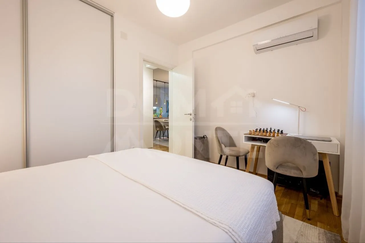 Prodaja, dvosoban stan, 63m², Pod Kuk, Tivat