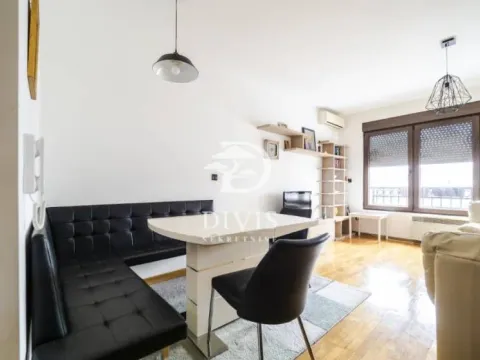 Sale, three bedroom apartment, 60m², Zvezdara Sve Podlokacije, Beograd - image 9