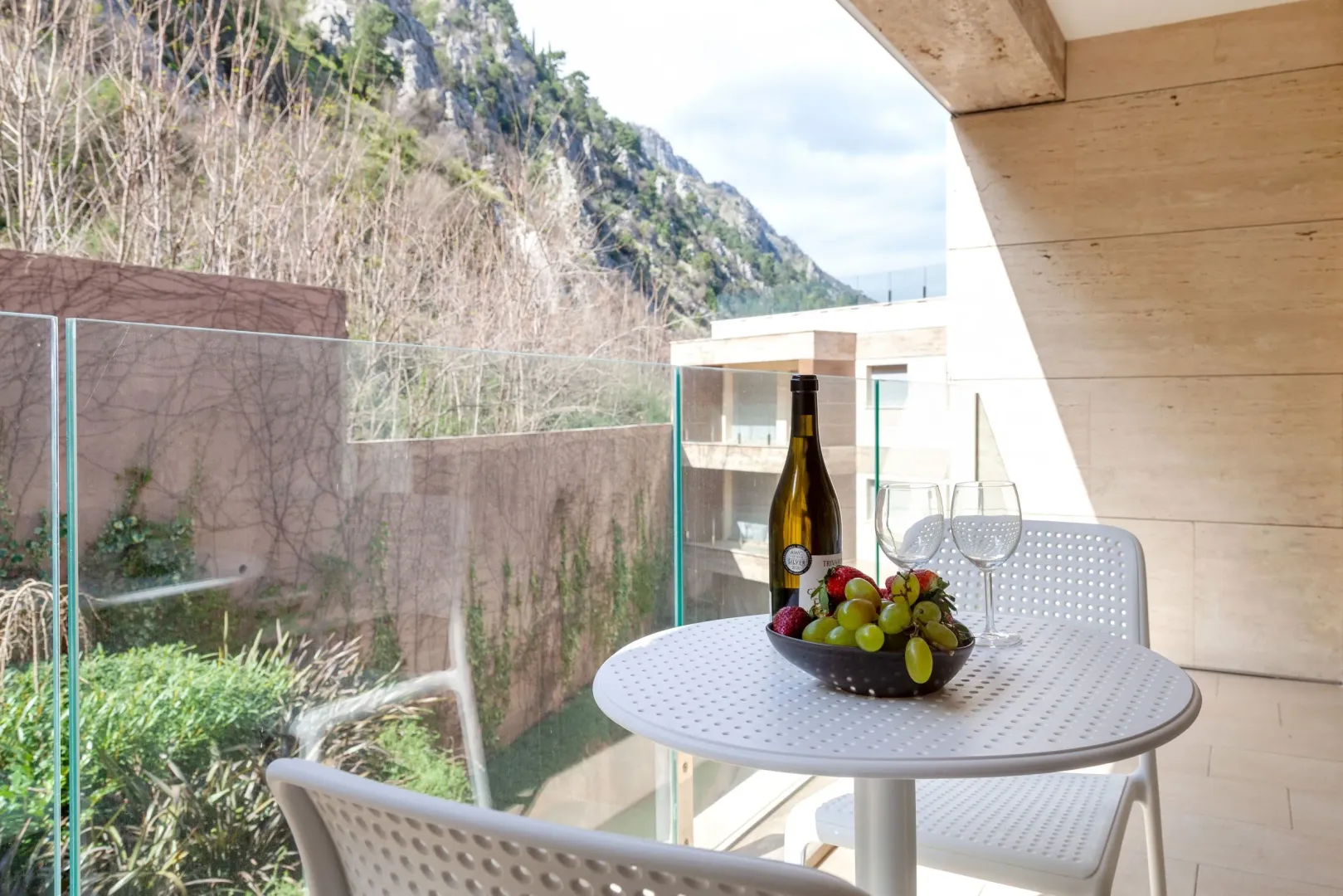 Sale, two bedroom apartment, 64m², Kotor, Crna Gora