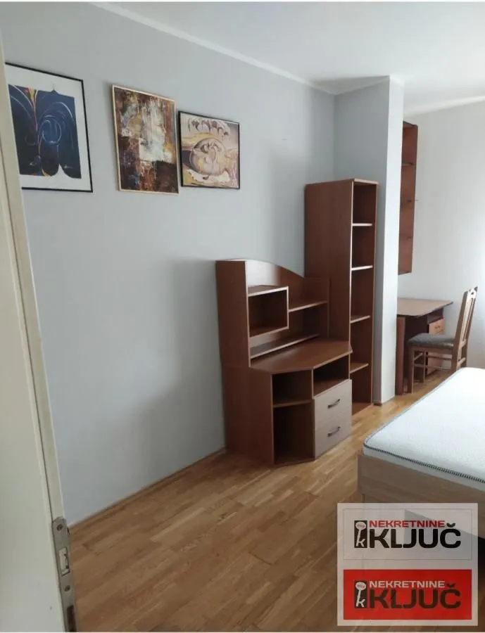Prodaja, trosoban stan, 76m², Nova Detelinara, Novi Sad Sve Podlokacije