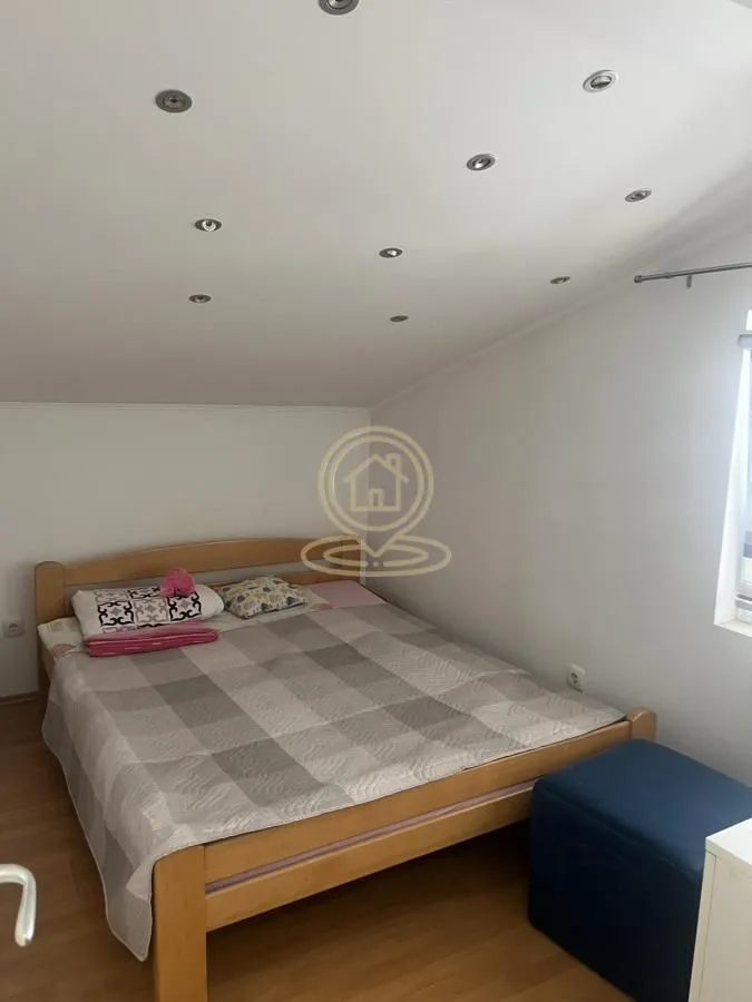 Izdavanje, trosoban stan, 80m², Detelinara, Novi Sad Sve Podlokacije