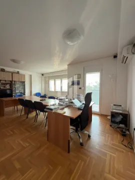 Prodaja, trosoban stan, 91m², Krivi Most, Podgorica - image 3