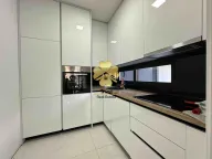 Izdavanje, dvosoban stan, 100m², Blok 9, Podgorica - image 3