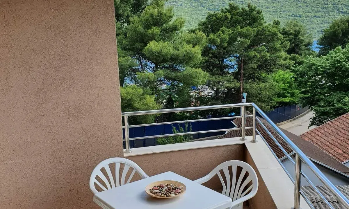 Rent, one bedroom apartment, 35m², Kumbor, Herceg Novi