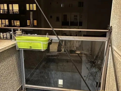 Rent, two bedroom apartment, 55m², Kalenić Pijaca, Vračar Sve Podlokacije - image 9