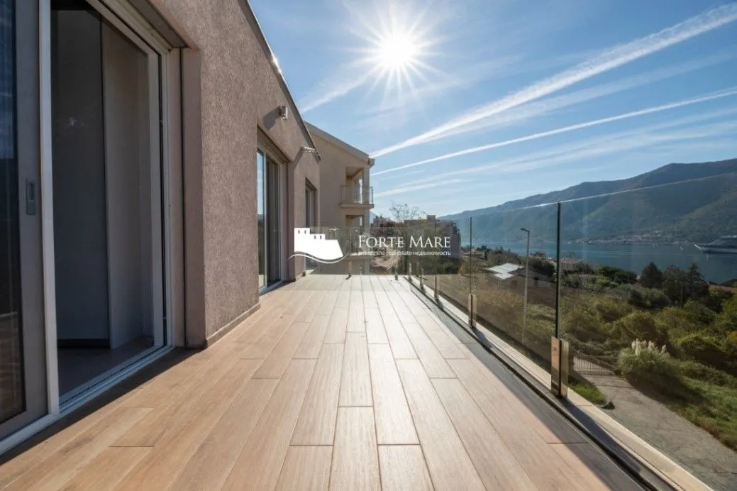Sale, house, 300m², Sveti Stasije, Kotor