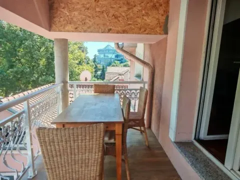 Rent, four bedroom apartment, 105m², Cvetkova Pijaca, Zvezdara Sve Podlokacije - image 7