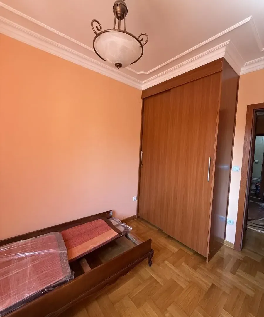 Izdavanje, četvorosoban stan, 75m², Vukov Spomenik, Zvezdara Sve Podlokacije