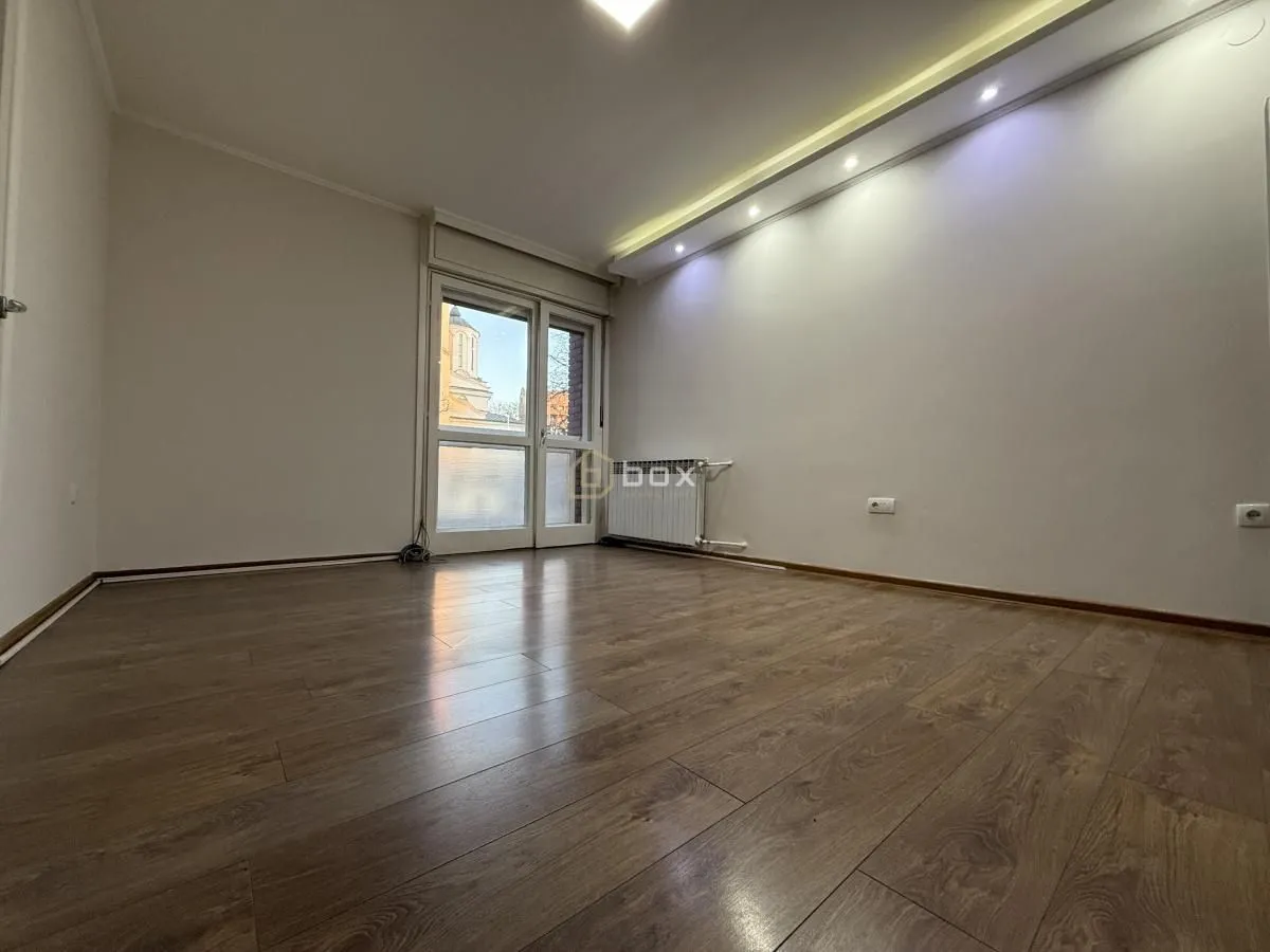 Rent, one bedroom apartment, 52m², Medijana, Niš