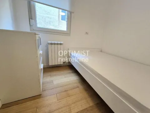 Izdavanje, dvosoban stan, 40m², Južni Bulevar, Vračar Sve Podlokacije - image 6