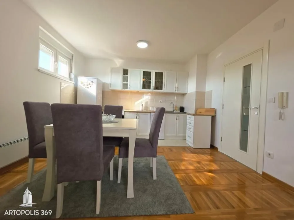 Prodaja, jednosoban stan, 38m², Mali Mokri Lug, Zvezdara Sve Podlokacije