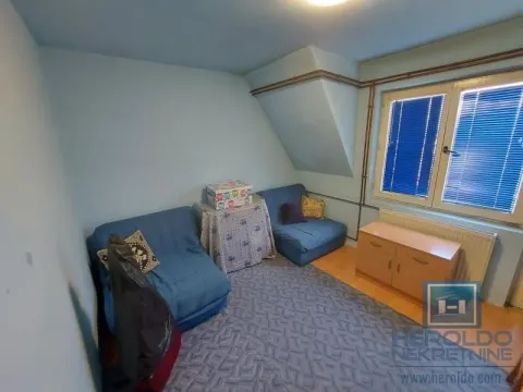 Sale, three bedroom apartment, 82m², Sarina Medja, Jagodina - image 9