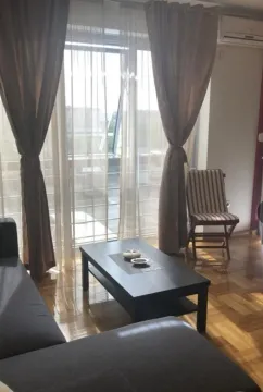 Izdavanje, dvosoban stan, 75m², Tuški Put, Podgorica - image 3
