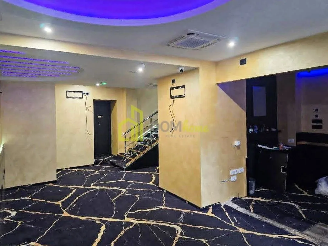 Rent, office space, 160m², Centar, Podgorica
