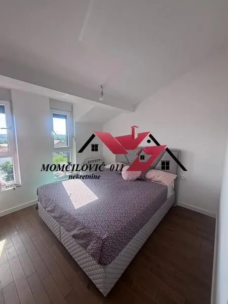 Prodaja, dvosoban stan, 39m², Surčin (mesto), Surčin