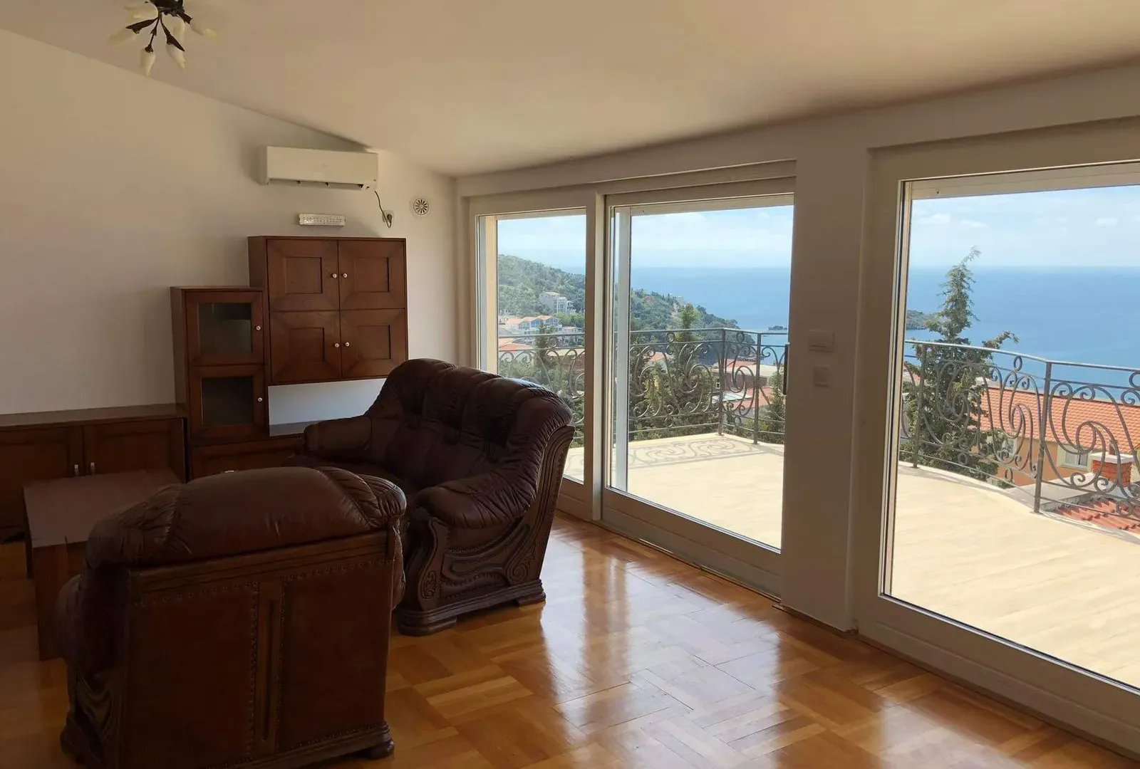 Prodaja, kuća, 620m², Bar, Crna Gora