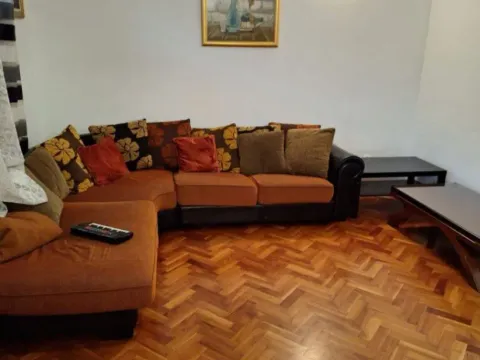 Sale, house, 240m², Farmaci, Podgorica - image 8