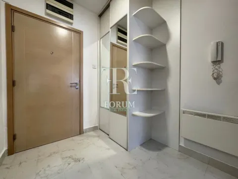 Izdavanje, jednosoban stan, 45m², Preko Morače, Podgorica - image 2