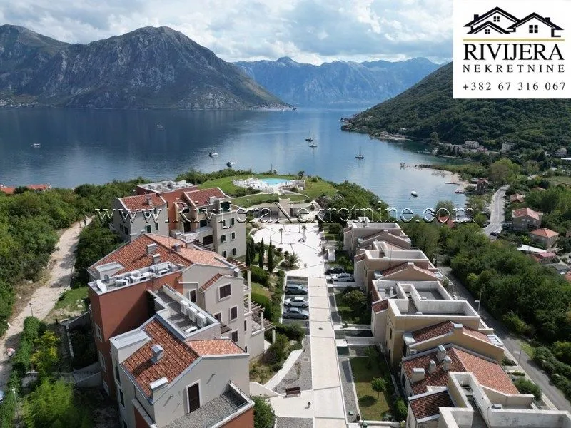 Prodaja, dvosoban stan, 96m², Morinj, Kotor