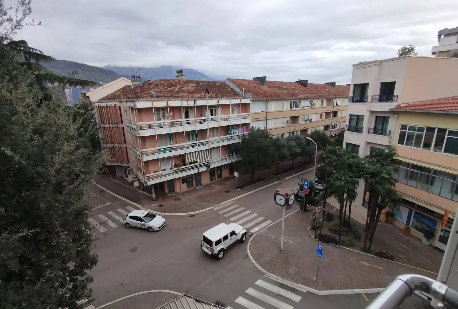 Rent, two bedroom apartment, 77m², Centar, Tivat