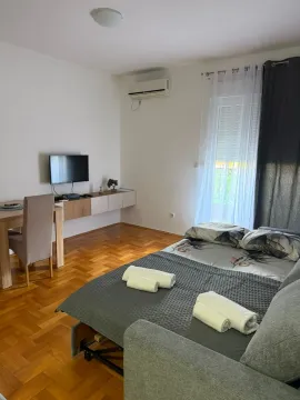 Stan-na-dan, garsonjera, 30m², Stari Aerodrom, Podgorica - image 8