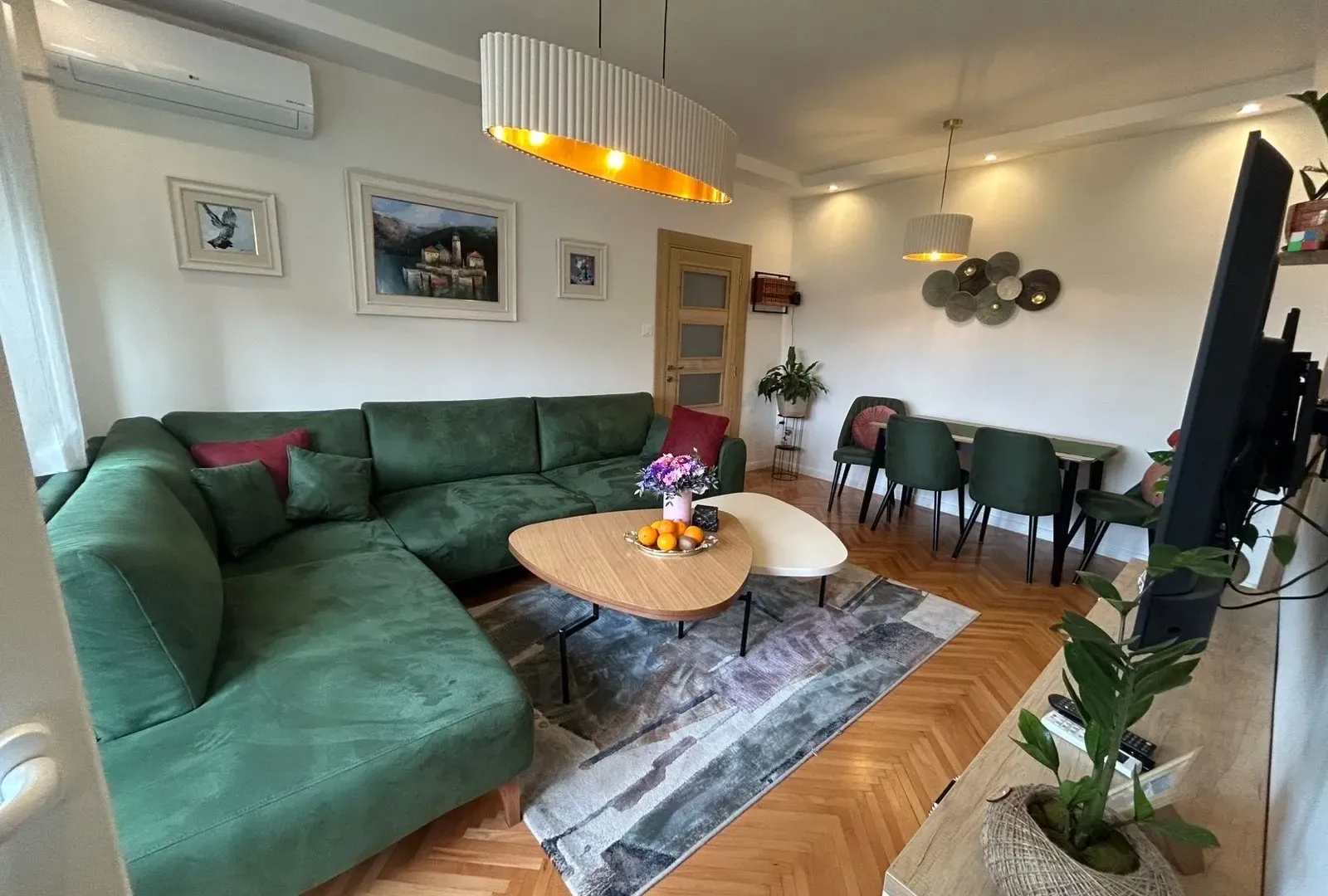 Sale, two bedroom apartment, 75m², Centar, Podgorica