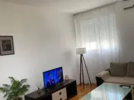 Izdavanje, dvosoban stan, 65m², Preko Morače, Podgorica - image 2