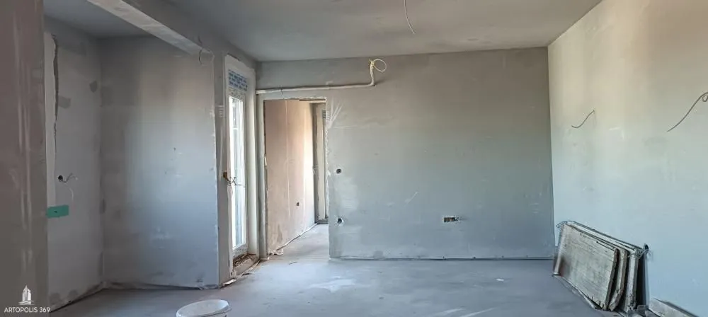 Prodaja, dvosoban stan, 63m², Cvetkova Pijaca, Zvezdara Sve Podlokacije