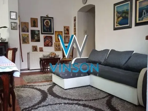 Prodaja, trosoban stan, 96m², Podbara, Novi Sad Sve Podlokacije - image 1