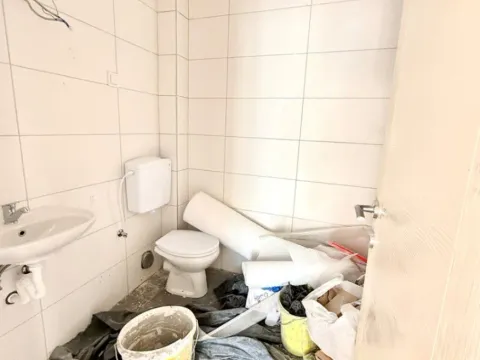 Sale, two bedroom apartment, 55m², Petrovac, Budva - image 7