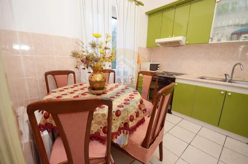 Prodaja, kuća, 253m², Krašići, Tivat