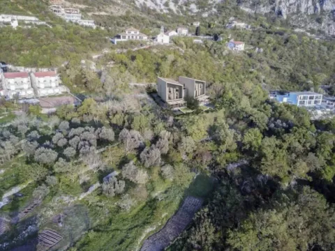 Prodaja, kuća, 231m², Blizikuće, Budva - image 2