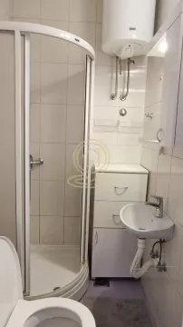 Rent, two bedroom apartment, 40m², Palilula Sve Podlokacije, Beograd - image 7