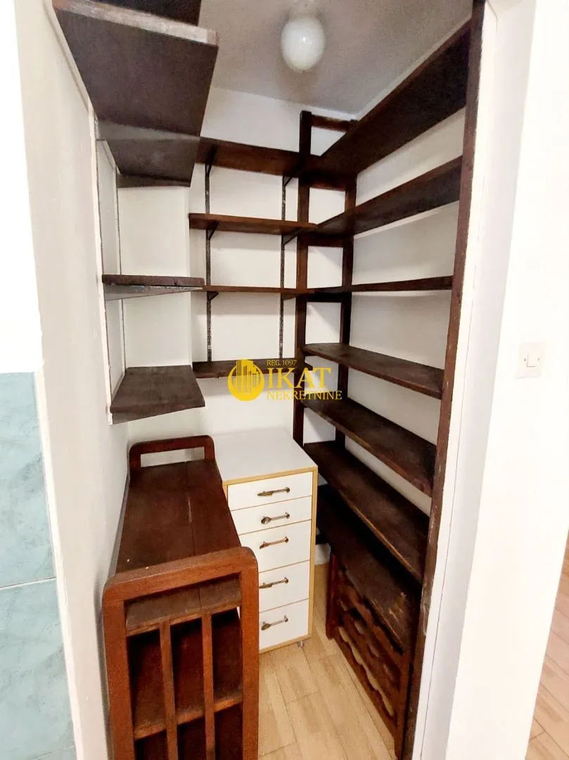 Rent, three bedroom apartment, 69m², Novi Beograd Sve Podlokacije, Beograd