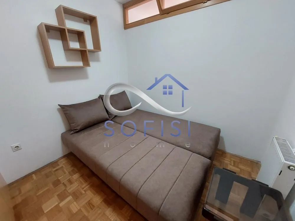 Izdavanje, dvosoban stan, 51m², Detelinara, Novi Sad Sve Podlokacije