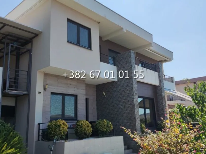 Prodaja, kuća, 320m², Tomba, Bar