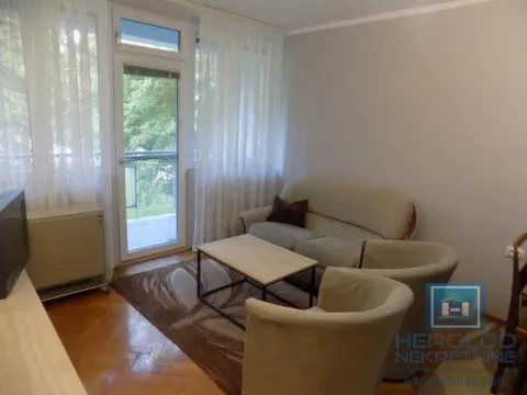 Rent, three bedroom apartment, 53m², Centar, Paraćin - image 4