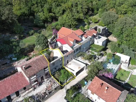 Sale, house, 100m², Morinj, Kotor - image 13