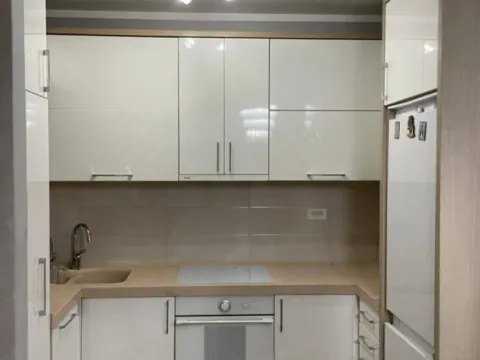 Izdavanje, dvosoban stan, 70m², City Kej, Podgorica - image 3