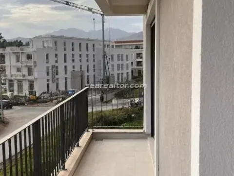 Prodaja, dvosoban stan, 72m², Tivat, Crna Gora - image 8