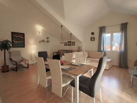 Sale, two bedroom apartment, 82m², Đenovići, Herceg Novi - image 11
