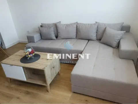 Izdavanje, dvosoban stan, 42m², Zemun Novi Grad, Zemun Sve Podlokacije - image 3