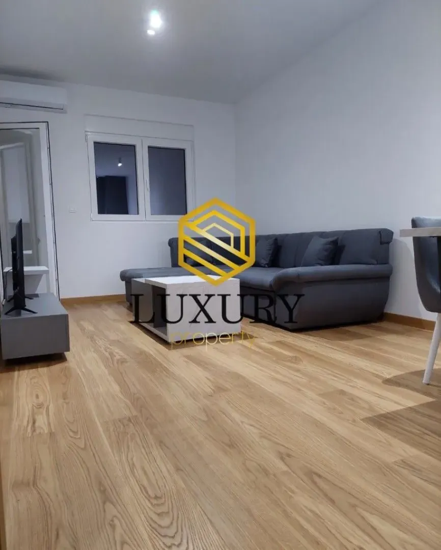 Izdavanje, jednosoban stan, 44m², City Kvart, Podgorica