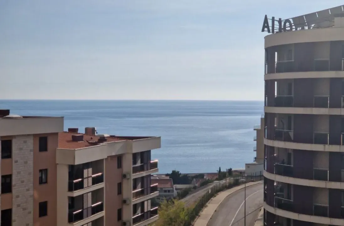 Sale, one bedroom apartment, 48m², Bečići, Budva