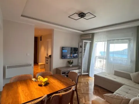 Rent, two bedroom apartment, 60m², Topla, Herceg Novi