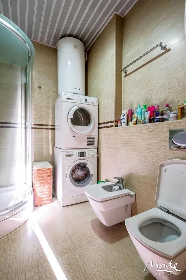 Sale, four bedroom apartment, 179m², Budva, Crna Gora